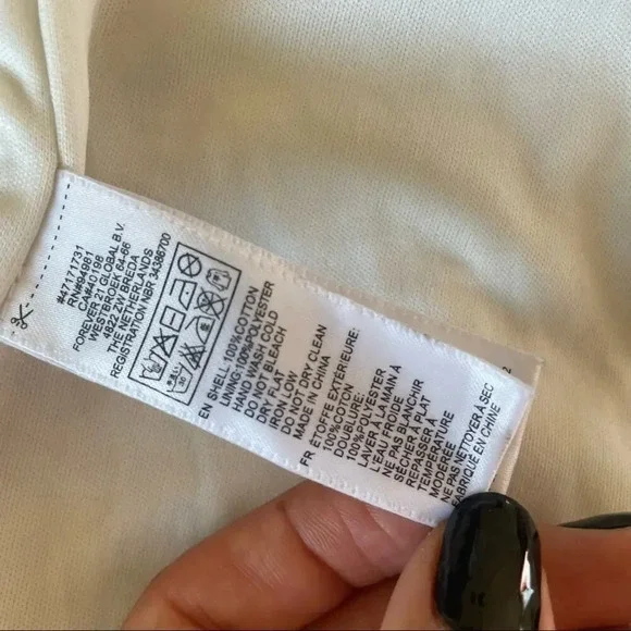 Summer Neutral Floral Eyelet Circle Lace Shorts Medium 🔥 - Picture 5 of 7